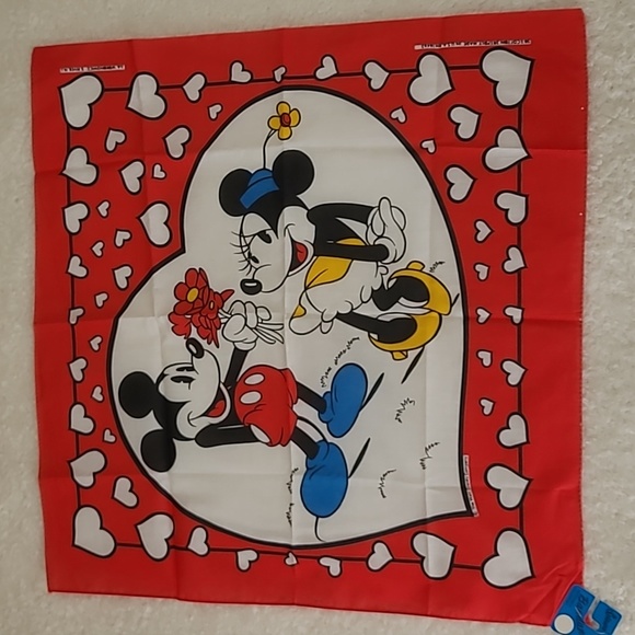 Vintg 80s Disney Bandana Scarf Woronowicz S River NJ RN16463 Mickey Mouse Hearts - Picture 1 of 8